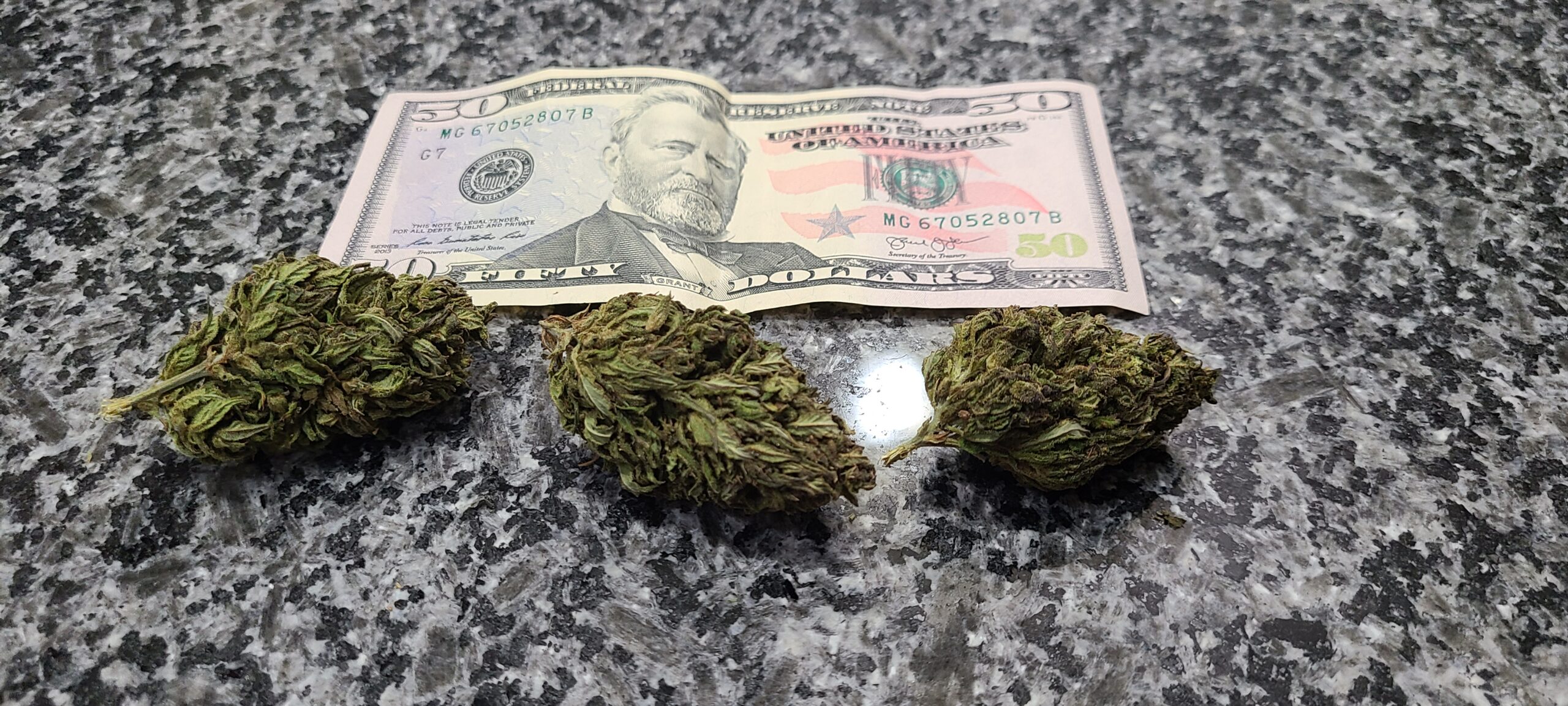 Kush Live Vape Cartridge - Image 7